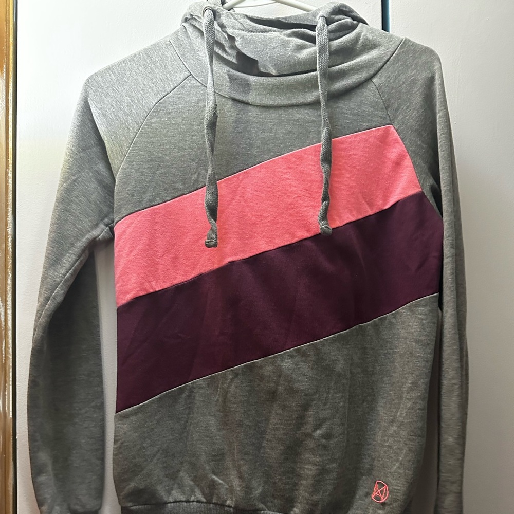 Move by Ardene long sleeve t-shirt with hood.
